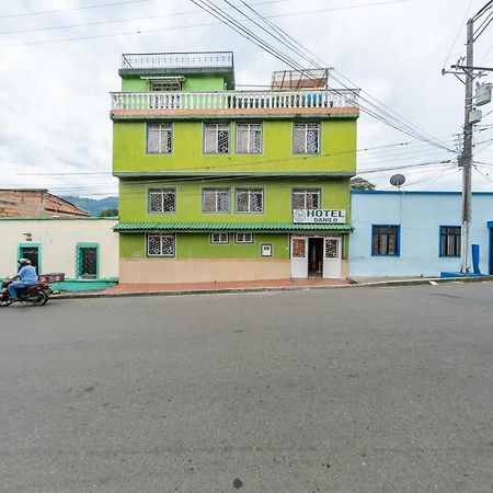 Ayenda Danilo Hotel Ibagué Екстериор снимка