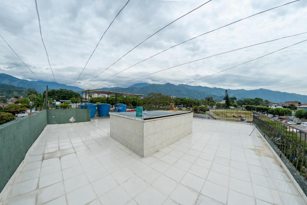 Ayenda Danilo Hotel Ibagué Екстериор снимка
